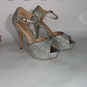 De Blossom Collection Silver Glitter & Rhinestone Heels